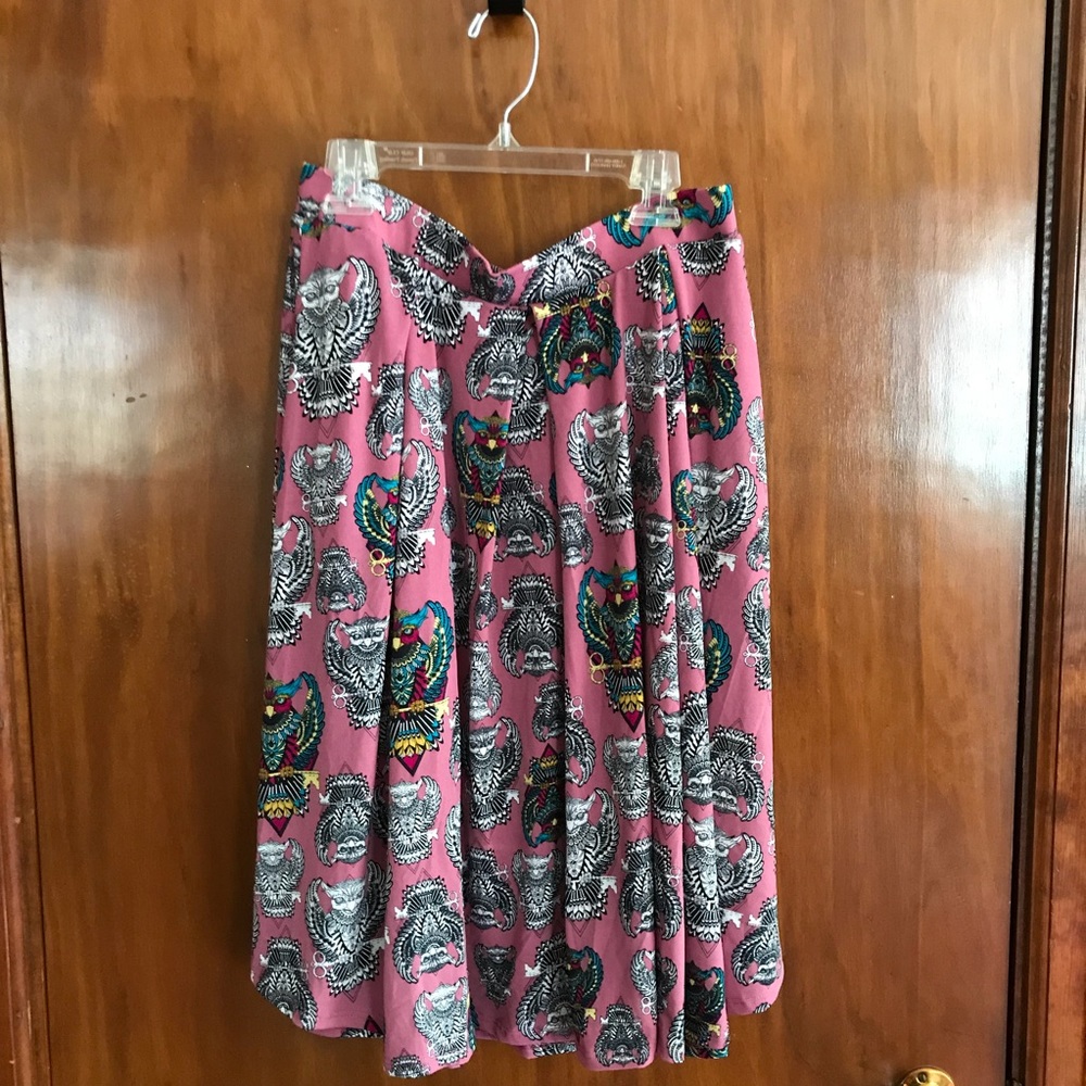 Owl Madison Skirt Size Medium LulaRoe